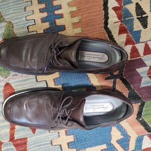 Brown dress shoes